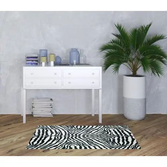 Black and White Zebra Print Shag Handmade Non Skid Area Rug Photo 2