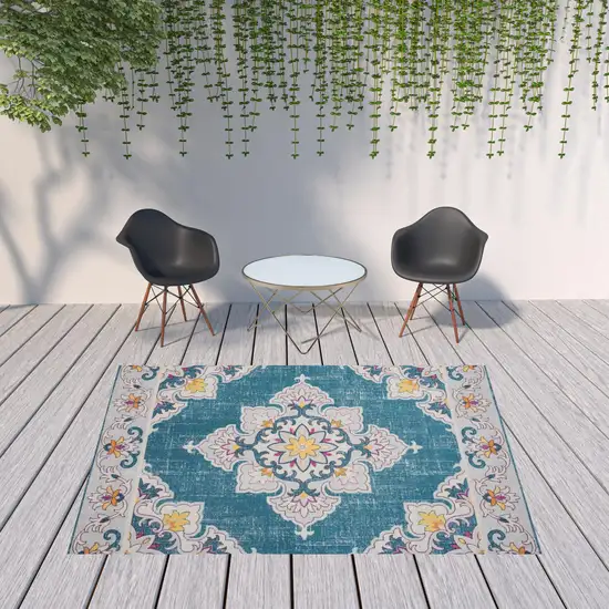 Blue And Ivory Floral Stain Resistant Indoor Outdoor Area Rug Photo 2