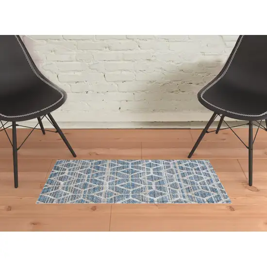 Blue And Ivory Geometric Power Loom Stain Resistant Area Rug Photo 2