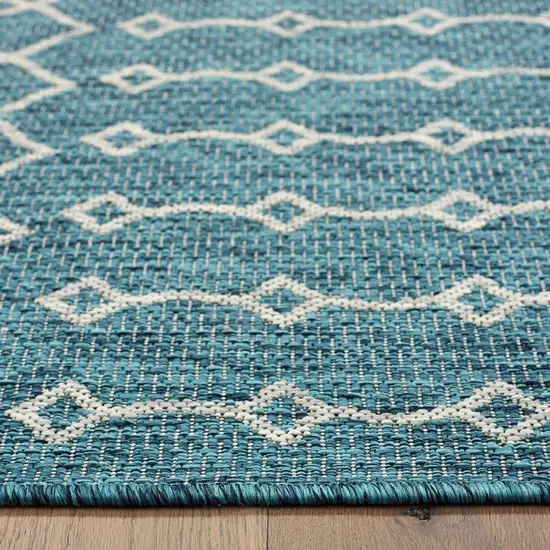 Blue Array Indoor Outdoor Area Rug Photo 3