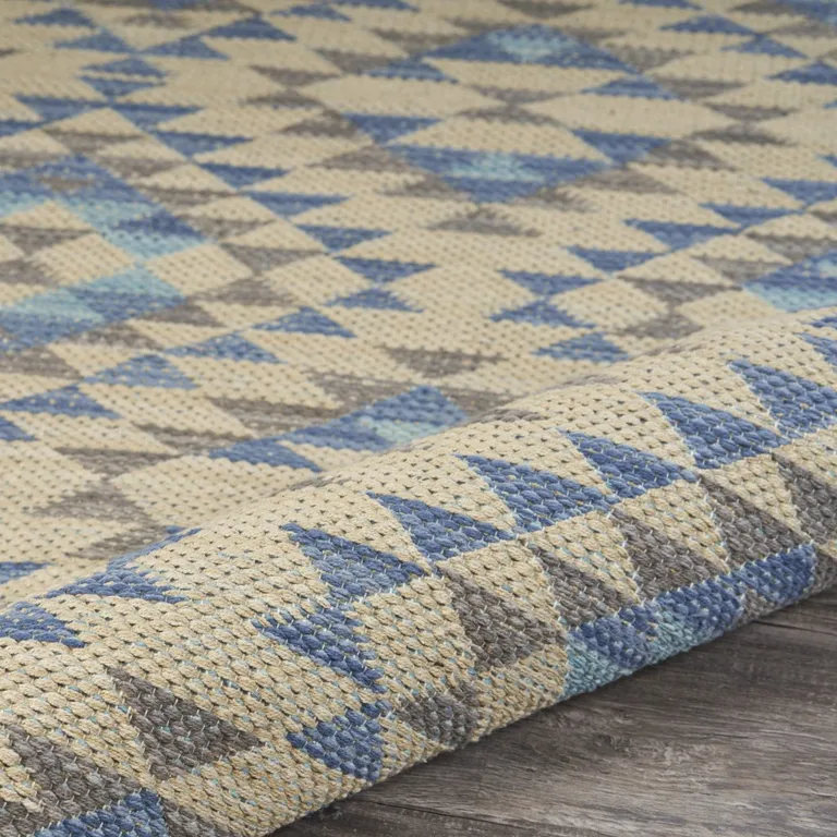 Blue Decorative Lattice Area Rug Photo 3