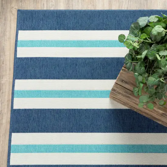 Blue Geometric Stain Resistant Indoor Outdoor Area Rug Photo 3