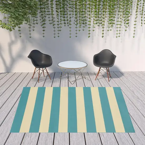 Blue Geometric Stain Resistant Indoor Outdoor Area Rug Photo 2