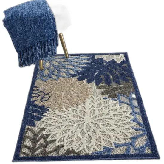 Blue Large Floral Indoor Outdoor Area Rug Photo 10