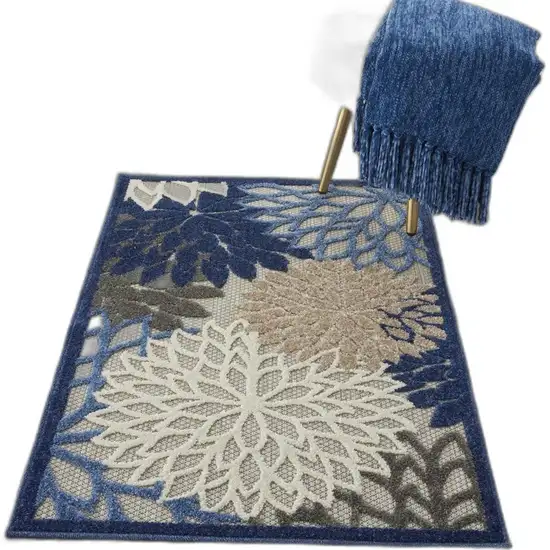 Blue Large Floral Indoor Outdoor Area Rug Photo 9