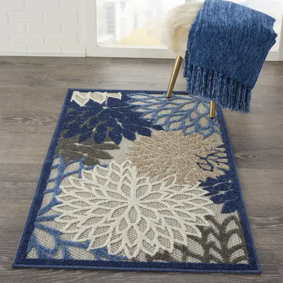 Blue Large Floral Indoor Outdoor Area Rug Photo 5