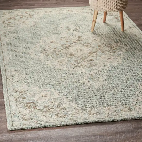 Blue and Beige Flor Medallion Area Rug Photo 9