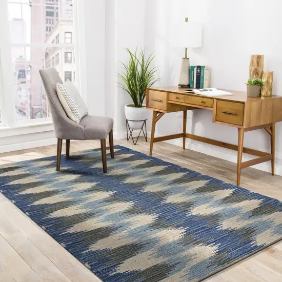 Blue and Cream Ikat Pattern Area Rug Photo 7