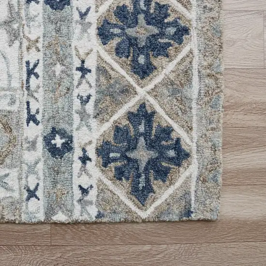 Blue and Ivory Wool Floral Hand Tufted Area Rug Photo 5