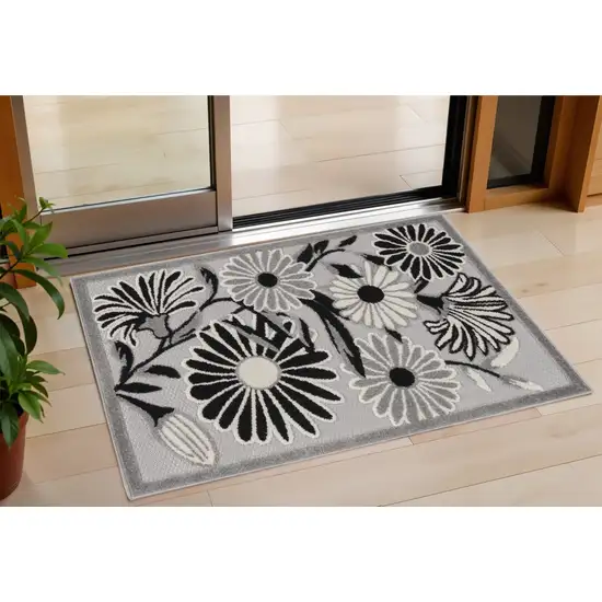 Black and White Floral Indoor Outdoor Area Rug Photo 1