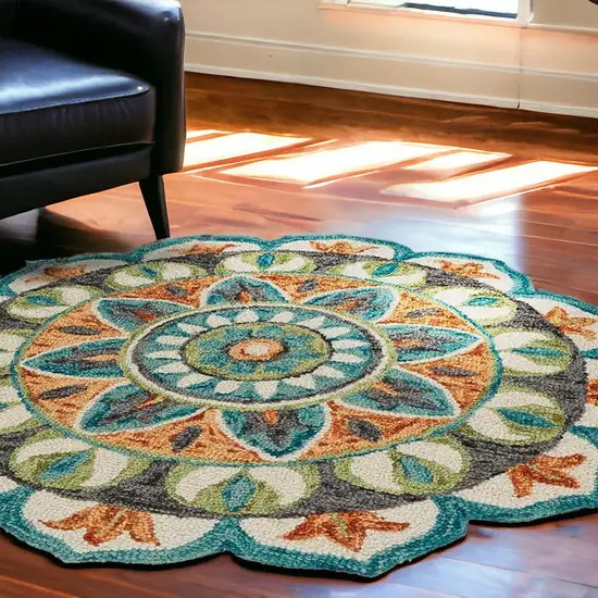 6' Blue And Green Round Wool Geometric Hand Tufted Area Rug Photo 3