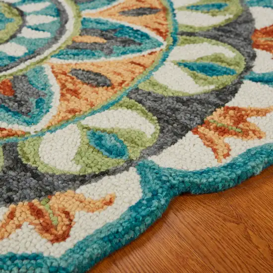 6' Blue And Green Round Wool Geometric Hand Tufted Area Rug Photo 4