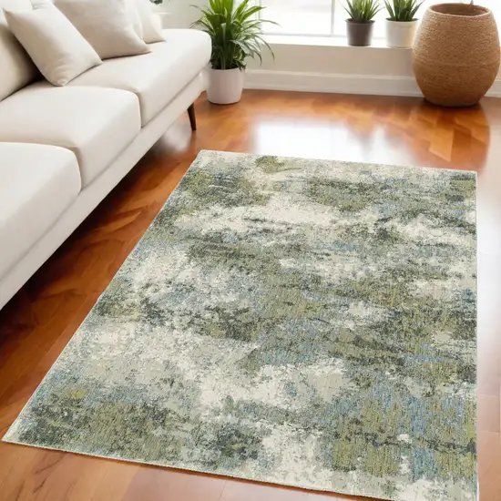 Blue Green Power Loom Area Rug Photo 1