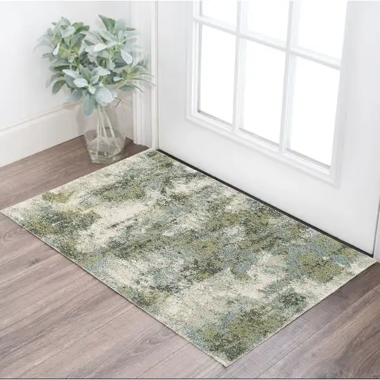 Blue Green Power Loom Area Rug Photo 1