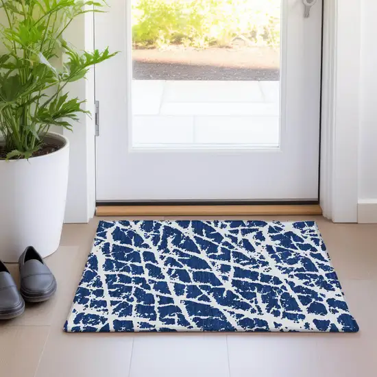 Navy and Ivory Abstract Washable Non Skid Indoor Outdoor Area Rug Photo 7