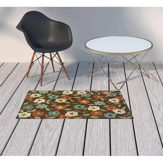 Brown Floral Stain Resistant Indoor Outdoor Area Rug Photo 2