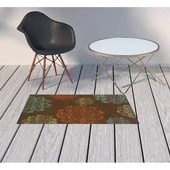 Brown Floral Stain Resistant Indoor Outdoor Area Rug Photo 2