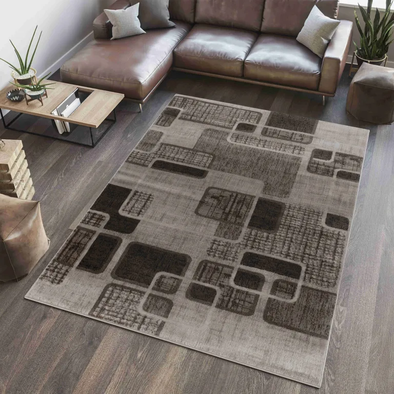 Brown Geometric Area Rug Photo 1