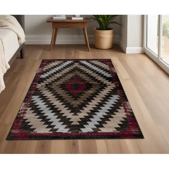 Brown Geometric Area Rug Photo 1