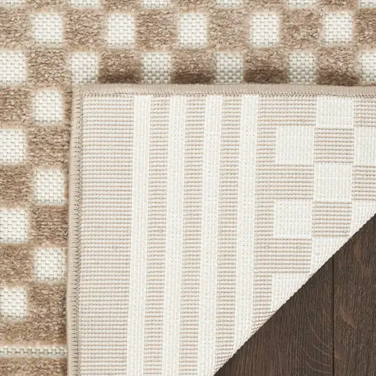 Brown Geometric Area Rug Photo 5