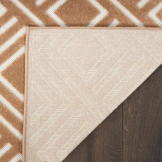 Brown Geometric Area Rug Photo 8