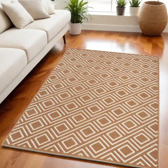 Brown Geometric Area Rug Photo 1