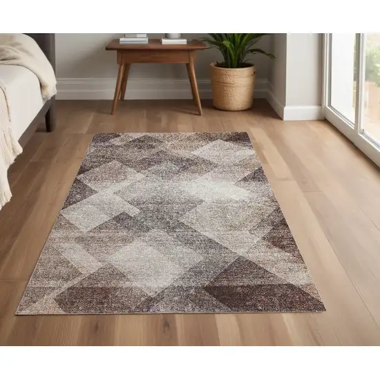 Brown Geometric Stain Resistant Area Rug Photo 1