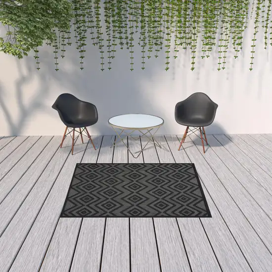 Charcoal Black Argyle Indoor Outdoor Area Rug Photo 2