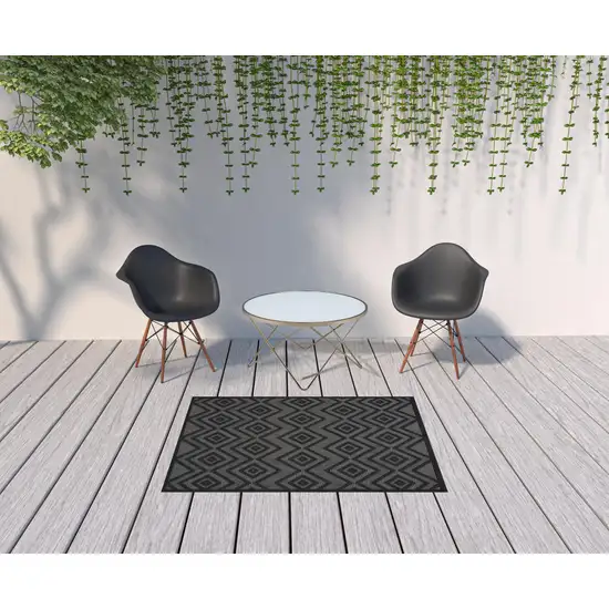 Charcoal Black Argyle Indoor Outdoor Area Rug Photo 2