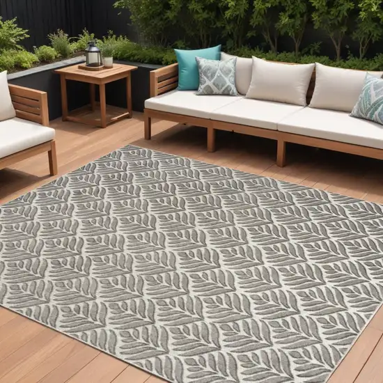 Charcoal Floral Stain Resistant Non Skid Area Rug Photo 1