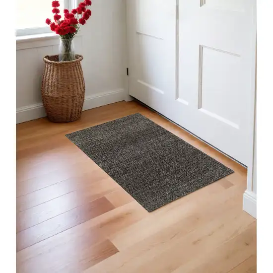 Gray Geometric Power Loom Area Rug Photo 1