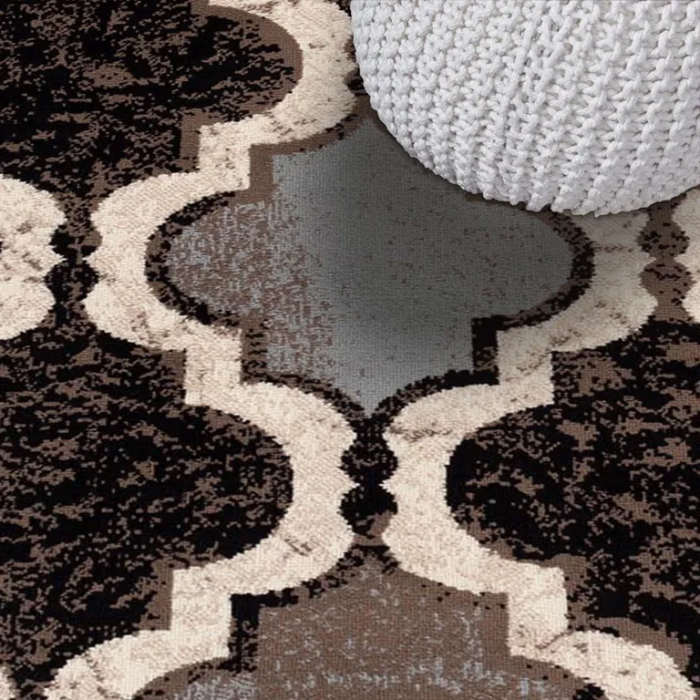 Chocolate Square Quatrefoil Power Loom Distressed Stain Resistant Area Rug Photo 4