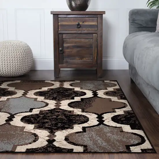 Chocolate Square Quatrefoil Power Loom Distressed Stain Resistant Area Rug Photo 8