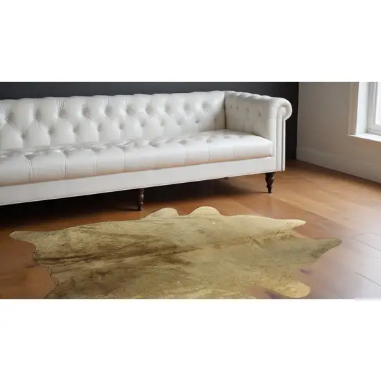 Gold Cowhide Hand Knotted Area Rug Photo 1