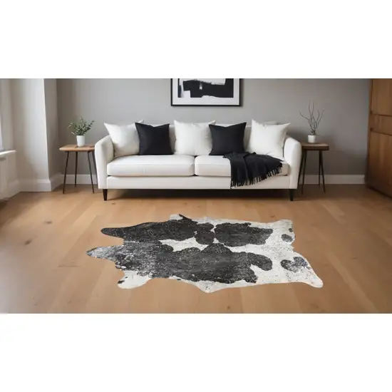 Black and White Cowhide Hand Knotted Area Rug Photo 1