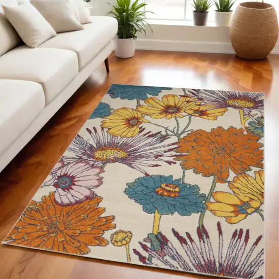 Cream Floral Power Loom Area Rug Photo 1