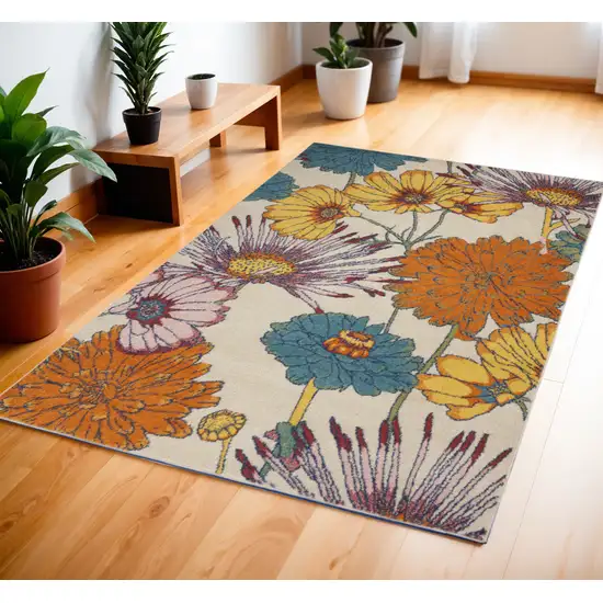 Cream Floral Power Loom Area Rug Photo 1