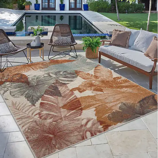 Cream Floral Stain Resistant Indoor Outdoor Area Rug Photo 8