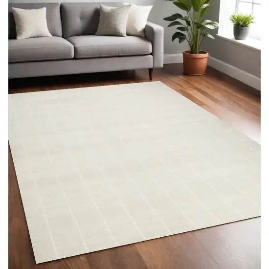 Cream Geometric Area Rug Photo 1