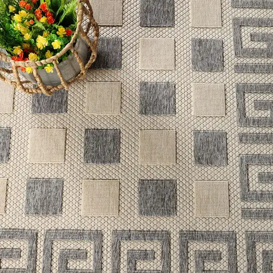 Cream Geometric Stain Resistant Non Skid Indoor Outdoor Area Rug Photo 5