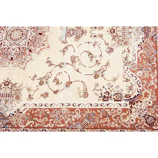 Cream Rose Traditional Pattern Area Rug Photo 3