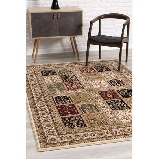 Cream Traditional Decorative Area Rug Photo 4