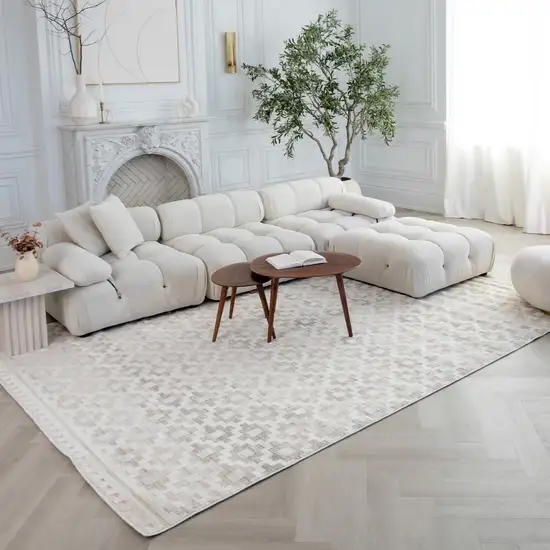 Cream and Beige Moroccan Area Rug Photo 4