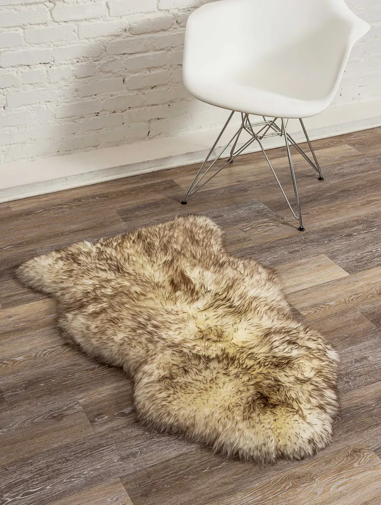 Dark Cream New Zealand Natural Sheepskin Rug Photo 4