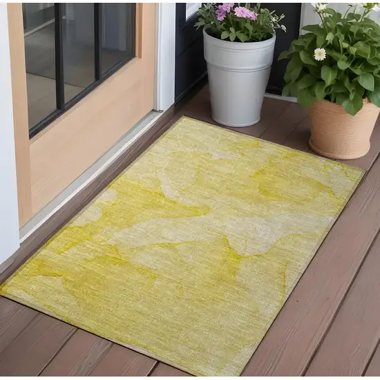 Gold Abstract Washable Non Skid Indoor Outdoor Area Rug Photo 1