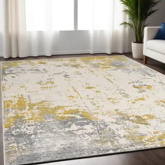 Gold Abstract Dhurrie Area Rug Photo 1