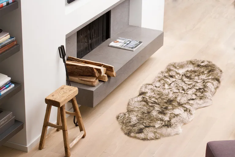 Gradient Chocolate Double Sheepskin - Area Rug Photo 3