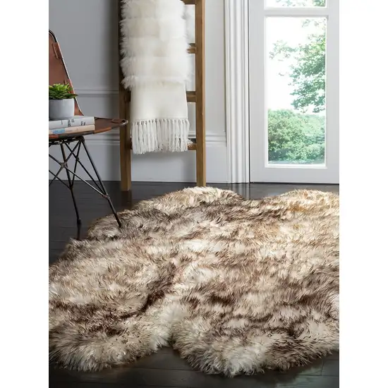 Gradient Chocolate Quattro Sheepskin - Area Rug Photo 3