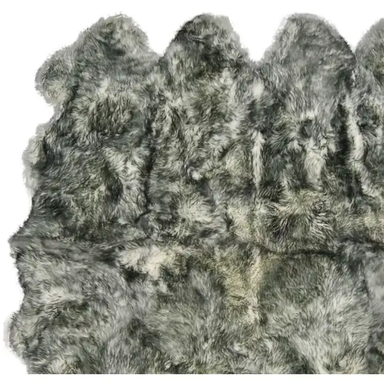 Gradient Gray Octo Sheepskin - Area Rug Photo 2