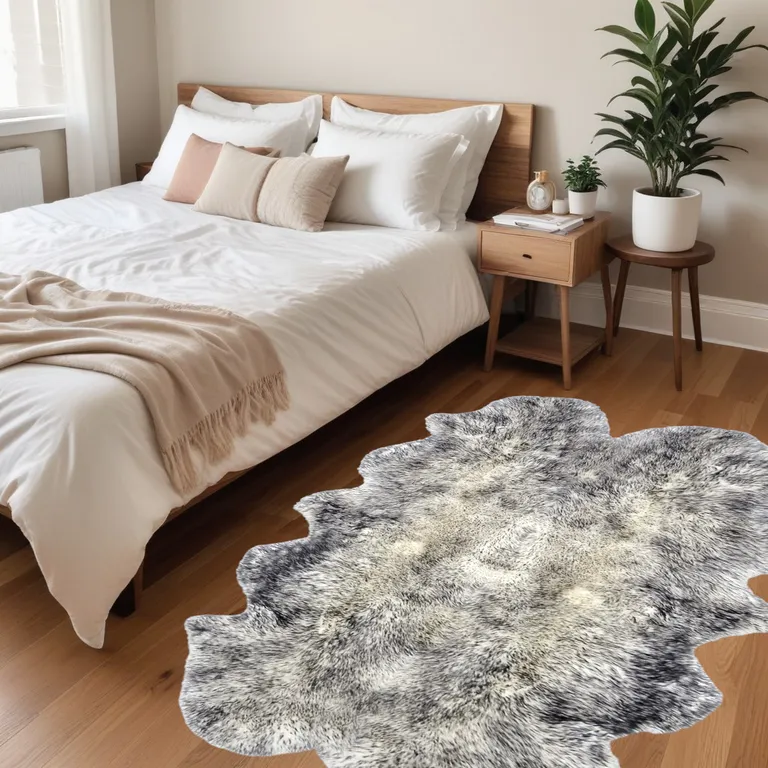 Gradient Gray Quattro Sheepskin - Area Rug Photo 4